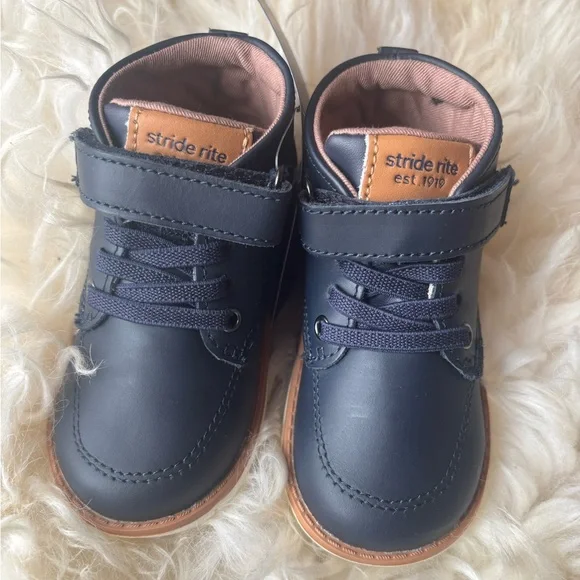 Stride Rite Sneakers - Picture 10 of 11